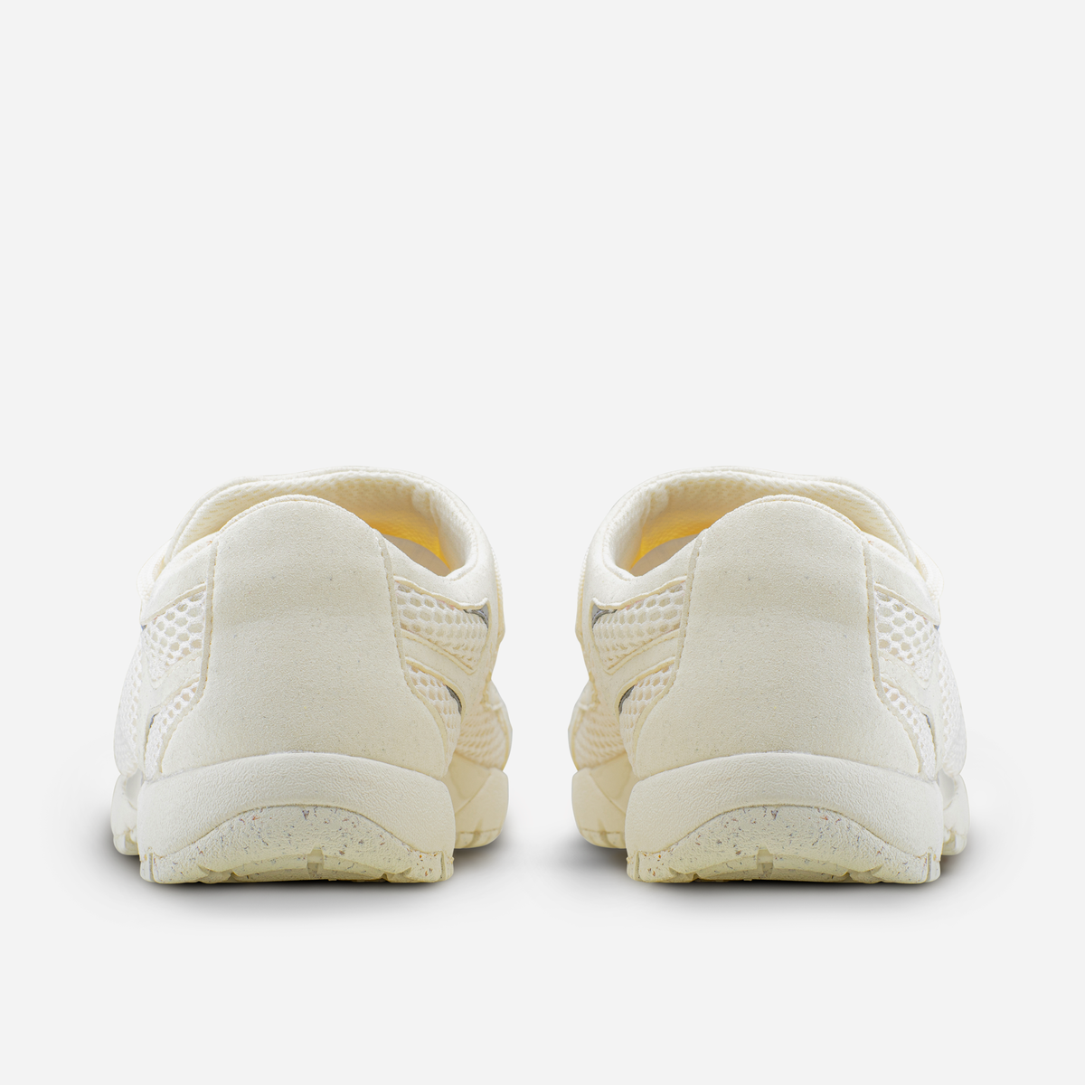Roadaround Men's Ivory / Reflective